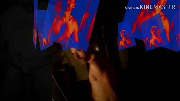 Play MP4 - DIVA DICK Play Wid It