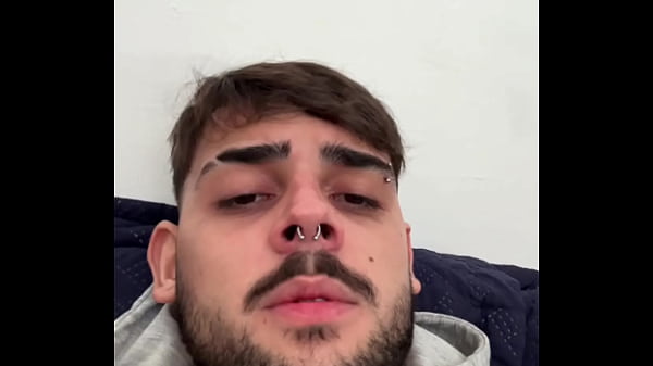 Play MP4 - QUER UM MACHO PRA MANDAR EM TI &quest;