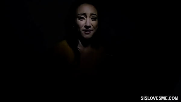 Play MP4 - Big Ass Teen Mandy Muse Gets Her Shaved Pussy Fucked Cowgirl Style By Stepbrother In The Dark POV