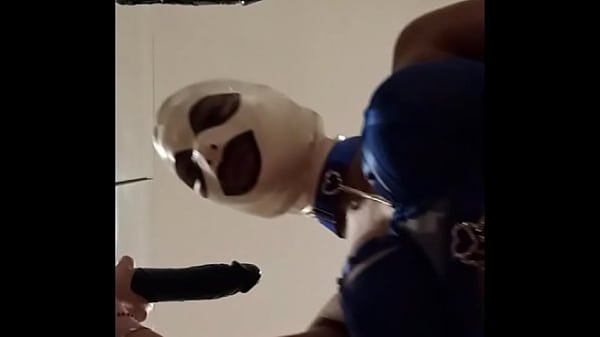 Preview sucking 3 cocks but i prefer to have in mouth fresh meat 