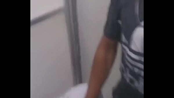 Nonton Quem J&aacute; Me Mamou, Sabe Que Fodo A Boca Igual Cool thumbnail