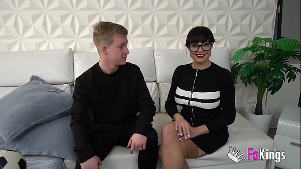 Damaris Is A Milf Now! This Busty Beauty Is Eager To Teach Lessons To Inexperienced Rookies! thumbnail