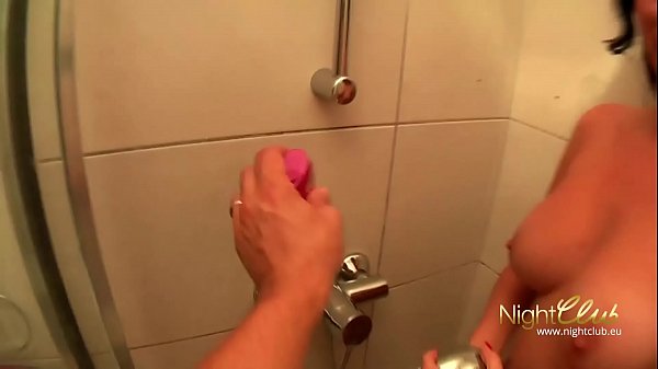 Play MP4 - MILF mit dicken Titten gefickt