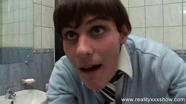 l. hermosa se deja grabar 