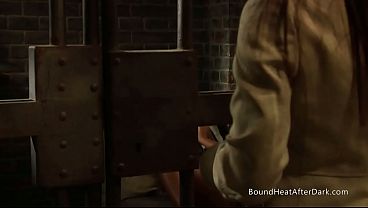 Nonton Sexy Lesbian Mistress Enjoys In Pleasure And Masturbation With Submissive Slave thumbnail