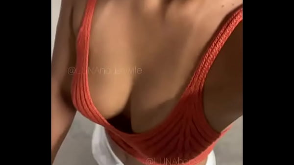 Bora fazer mercado e exibir as marquinhas #brazilian #housewife #luna #sexy #grocery #shopping #morena #brunette #sum 