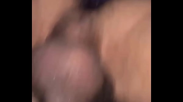 Le bat&iacute; la leche luego de venirme a&uacute;n as&iacute; mi verga y me culo est&aacute;n peludo 