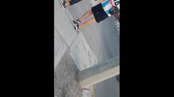 Paola con tanga y su novio no sabe que la deje con mi leche en la boca