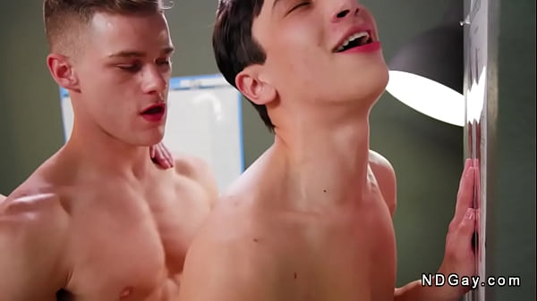 Almost to graduate three gay friends Jonathan Tylor and Masyn Thorne and Cameron Neuton last time rimming and sucking and anal fucking in classroom 