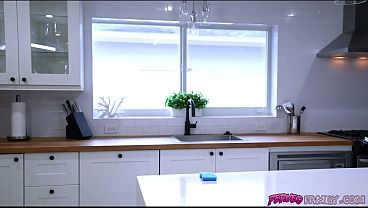 Nonton I Keep Cumming Super Fast, Every Time I Jerk Off Or Have Sex With My Girlfriend. Luckily I Have A Stepmom Who Can Teach Me A Few Things! thumbnail