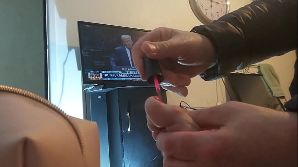 Play MP4 - Foot care&comma; sissy pink toes