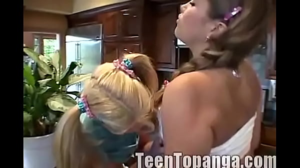 Play MP4 - Teen Topanga Visits her Lesbian Friend Little Summer