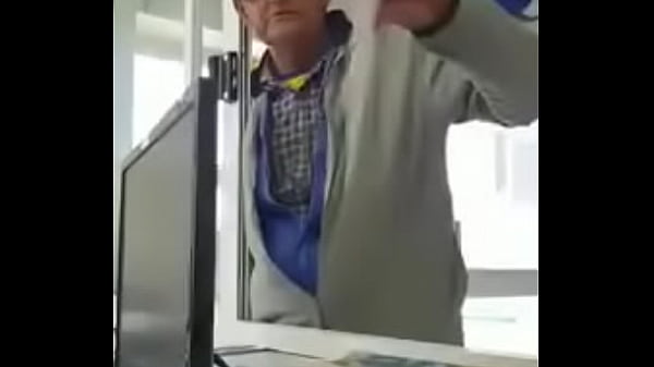 Nonton De &aacute;guas O Que Houve Um Pau Do thumbnail