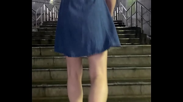 Walking shemale video 