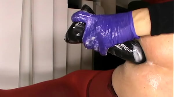 giant anal toy to 20 in 2b 