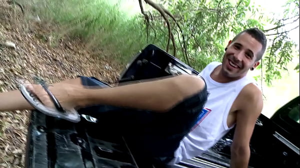 Nonton Next, This Lovely Blonde Takes A Ride On His Giant Pole, Before You Get To Look Into Her... thumbnail