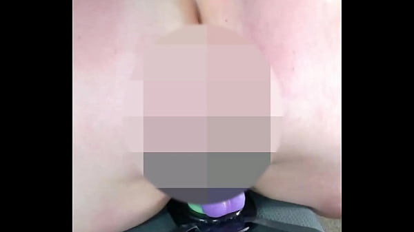 Pawg gets pounded &ndash; quick dildo ride with a paddle and spanking 1080p portrait