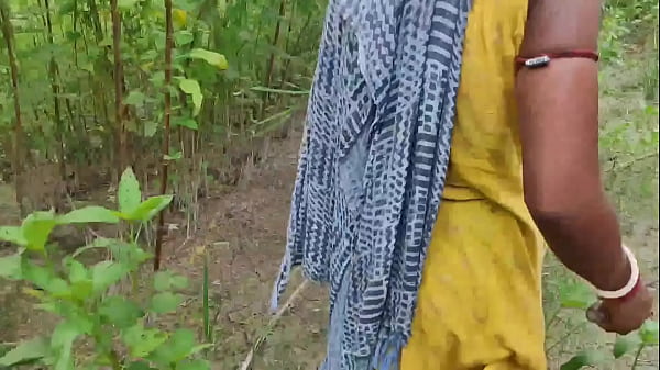 घास काटने गई थी मेरे देवर ने खेत में चोद दिया सलवार सूट पहने जमकर चोदा thumbnail