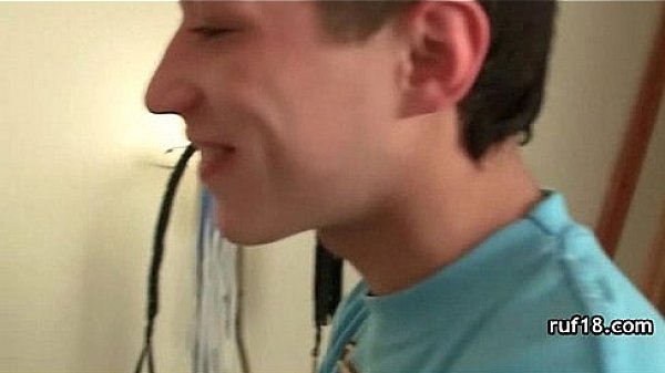 Teen Lucy in bondage is teased by horny guy 