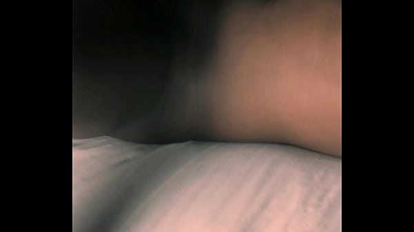 Play MP4 - Digging deep into her wet pussy&colon;&colon; missionary