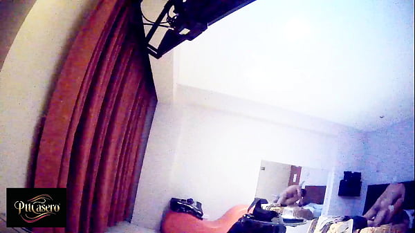 &iexcl;Alguien nos est&aacute; mirando! Grabamos esto en nuestro hotel - parte 5 (FLASH - FLASH - FLASH) 