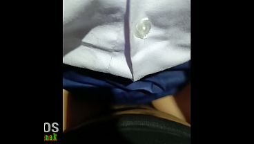 Siswi ngentot posisi di atas 