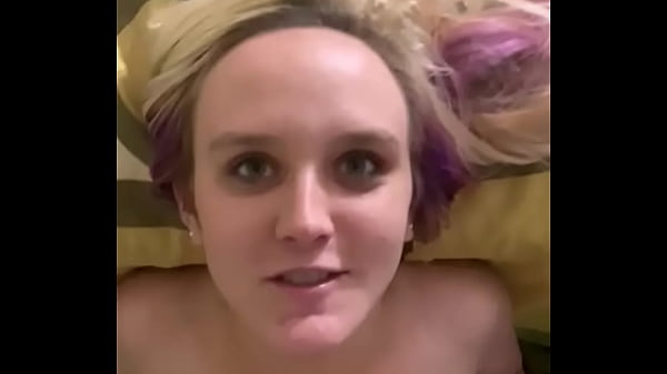 Play MP4 - All over Jenn