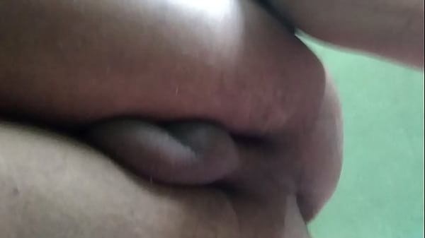 Nonton Desiboy thumbnail