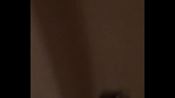 Play MP4 - Fuck this big booty hoe before I go