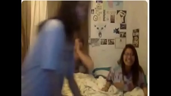 Sexy girls on webcam not showing 