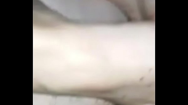 Wife's exploring her feet fetish 