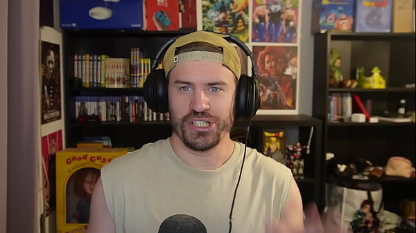 Play MP4 - Don't Peak At Her&comma; Or She'll Punish You &vert; Confined With Goddesses &num;8