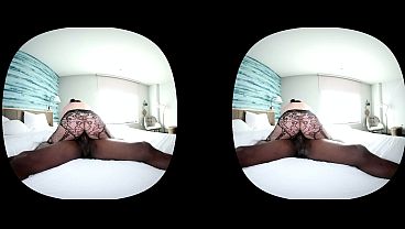 Muscle Milf Ecko Belle Is A Cum Slut For Black Cock Bull Jay Playhard thumbnail