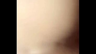 Tuve una cita con mi mejor_amigo y_como soyuna chica guapame folló me cogio el culo