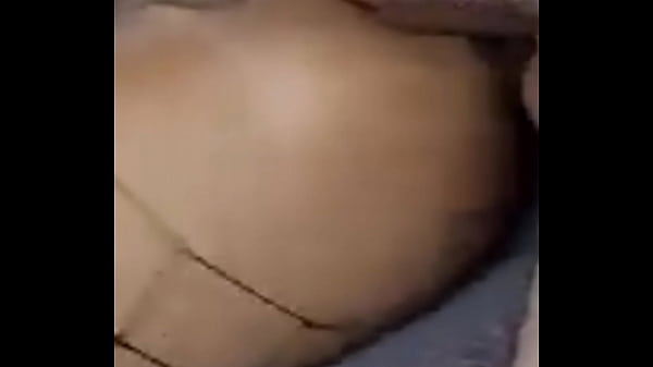 Rompiendole el culo con una verga gruesa. M&aacute;s? Juanlatino4 