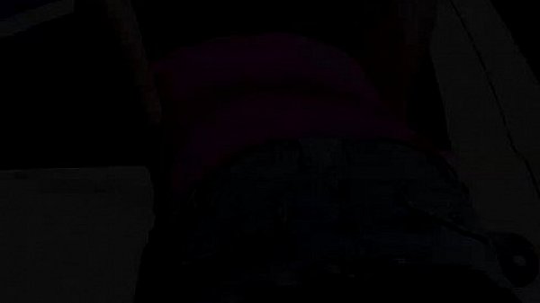 Nonton Guy Poses For Three Bitches thumbnail