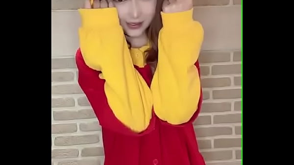 不要躲藏，换衣服。这是熊服装。