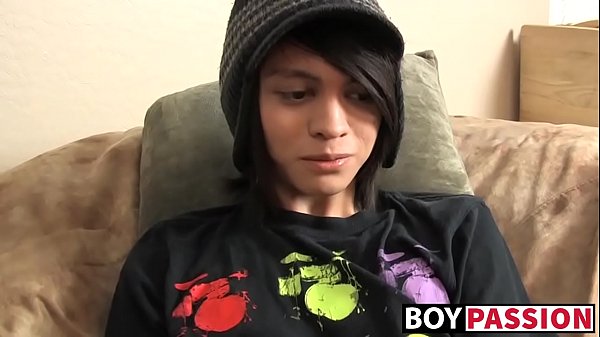 Play MP4 - Skinny twink Roxy stuffs dildo and wanks off after interview