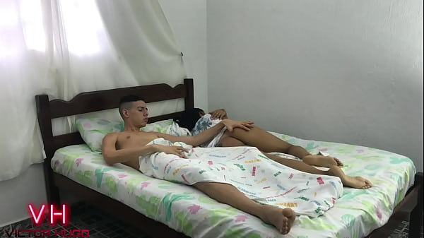 Play MP4 - Gozando na Buceta Dela Logo Cedo