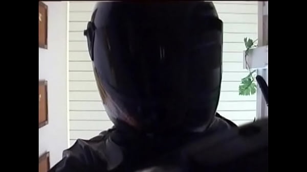 HeavyWanking29042000