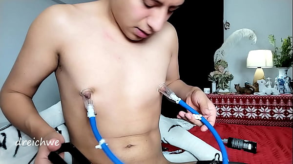 Play MP4 - Nipple sucker for men