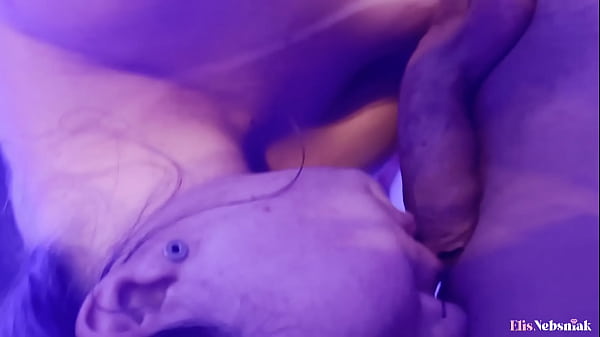 Compilado da loira safada caprichando nas chupadas e recebendo leitinho na boca - Elis Nebsniak 