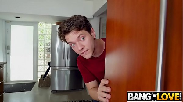 Play MP4 - Shake That Yoga Booty Stella Raee