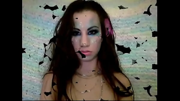 Nonton Hot Mermaid Lips thumbnail