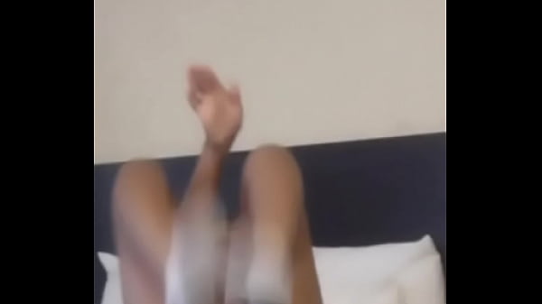 Nonton Pretzel Position thumbnail