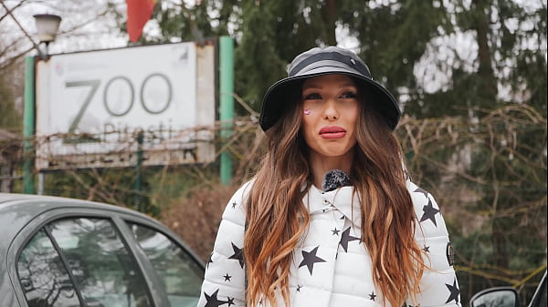 Nonton Car Sex & Hot Tub Delights, Adventure's Best By Laura Quest S02e02 thumbnail