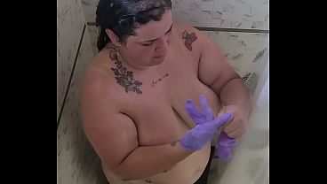 Voyeur shower hidden thick bbw stepsister exposed naked from top wet & horny 