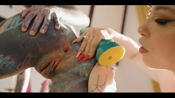 Hot tattooed pornstars extreme anal lesbian squirt fest 