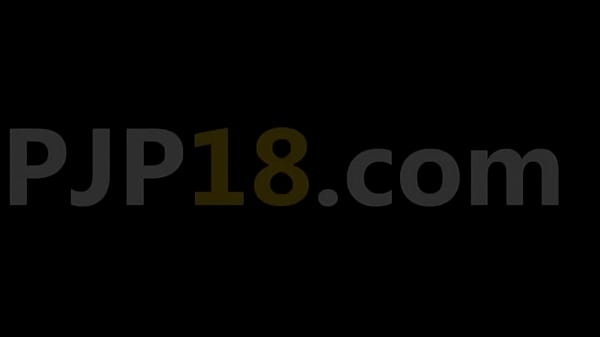 Enjoy this czech model vibrating cunt