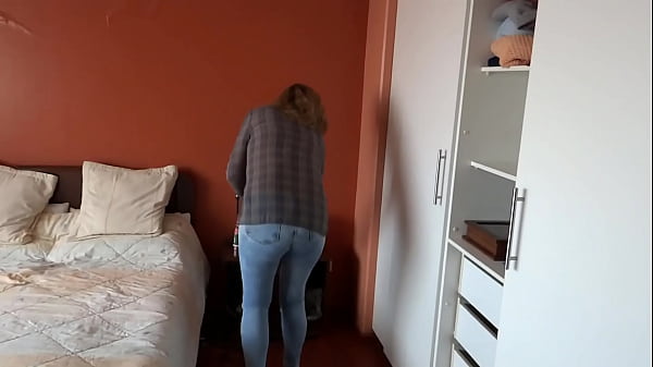 Nonton I Put My Hand In And Pull Down My Jeans. I Touch Myself. My Stepson Masturbates. thumbnail